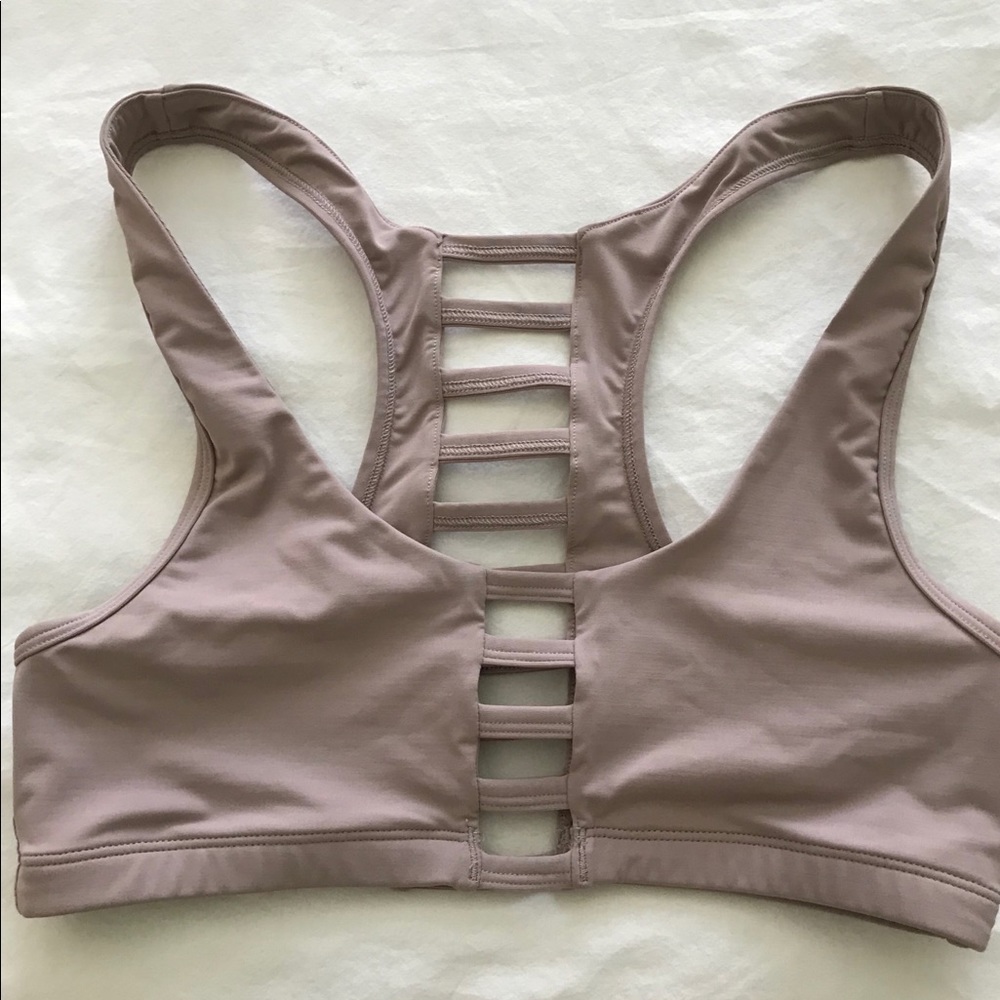 Sports bra